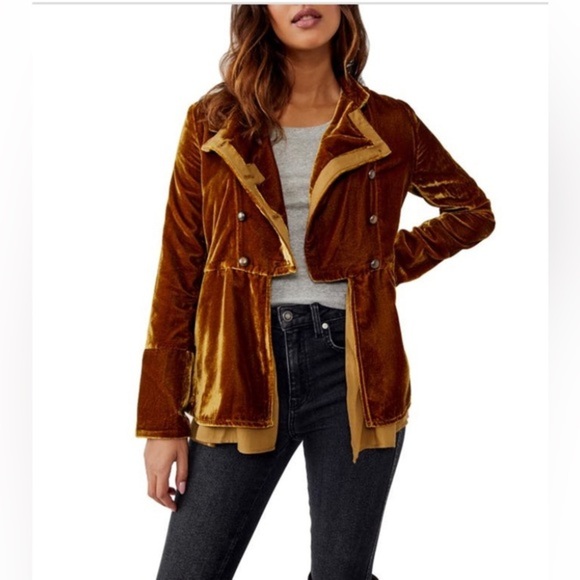 Free People Faye Velvet‎ Jacket in Warm Tobacco Size Small brand new - Picture 2 of 6